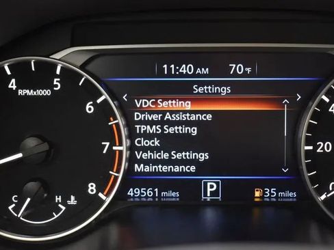 Used 2023 Nissan Altima 2.5 SV FWD image 27