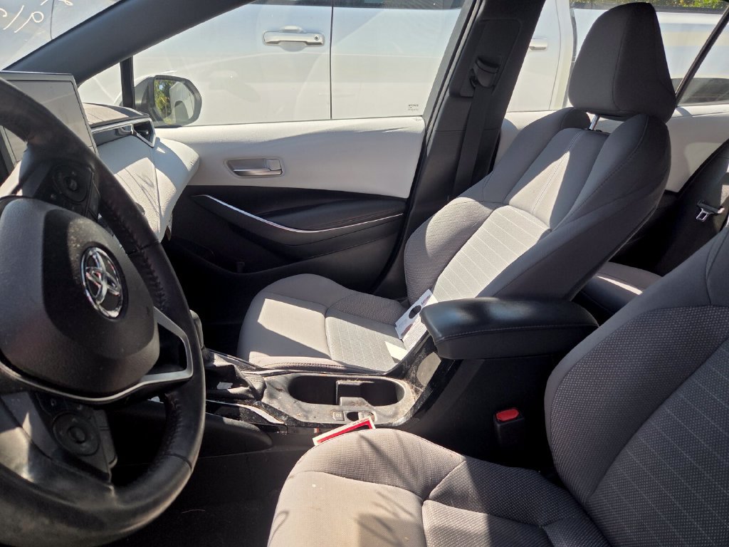 Used 2024 Toyota Corolla SE FWD image 4