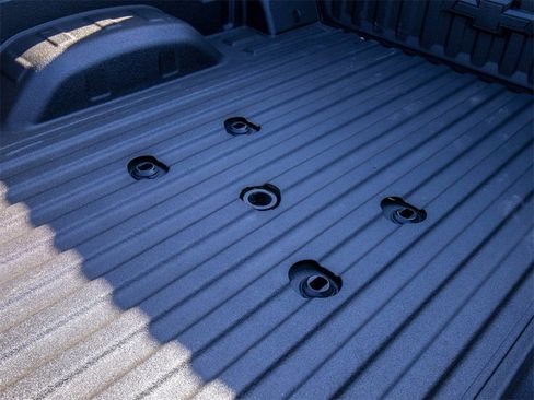 Used 2025 Chevrolet Silverado 2500 High Country w/ High Country Premium Package image 14