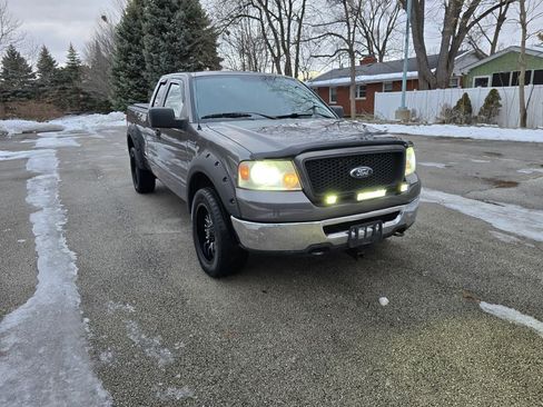 Used 2006 Ford F150 XLT image 1
