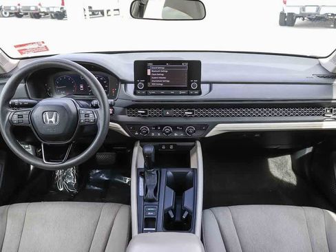 Used 2024 Honda Accord EX image 12