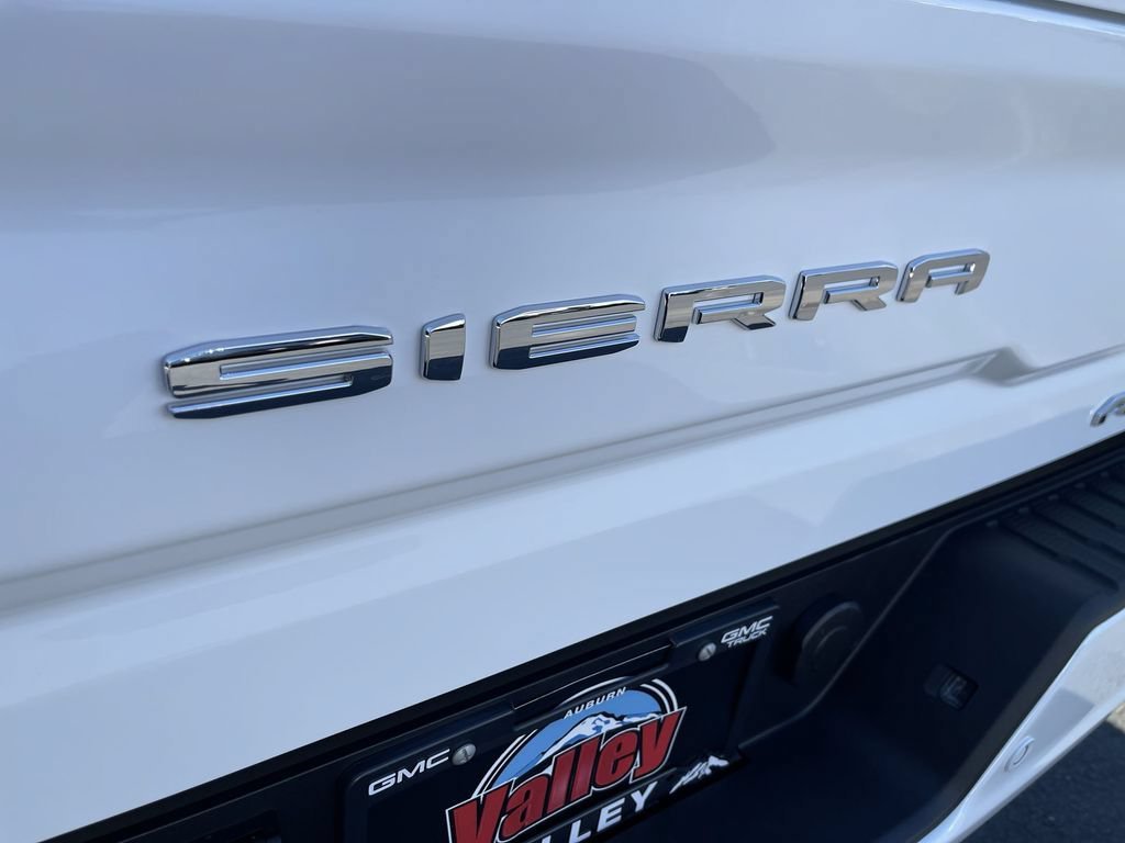 New 2026 GMC Sierra 2500 AT4 w/ AT4 Premium Plus Package AWD/4WD image 33