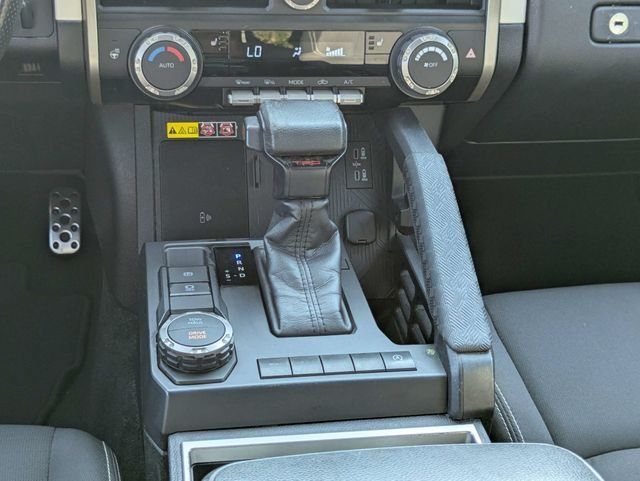 Used 2024 Toyota Tacoma TRD Sport w/ TRD Sport Upgrade Package RWD image 19