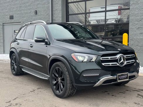 Used 2022 Mercedes-Benz GLE 350 4MATIC w/ Premium Package image 47