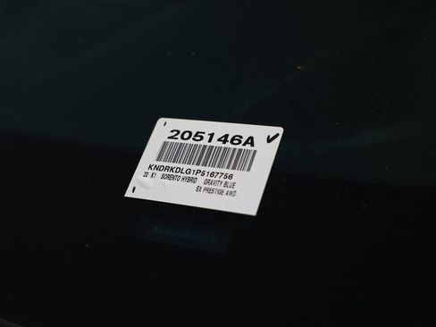 Used 2023 Kia Sorento SX Prestige AWD/4WD image 38