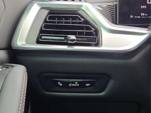 Used 2025 BMW X5 M60i AWD/4WD image 20