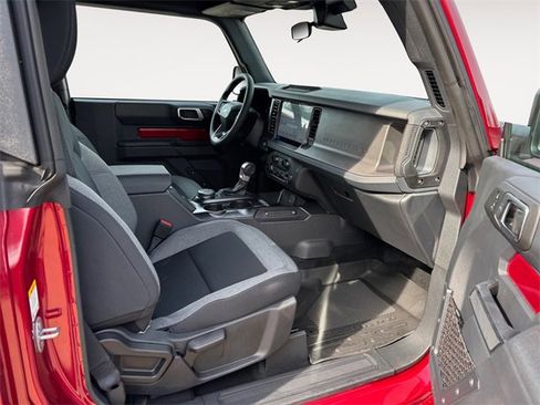 New 2025 Ford Bronco 2-Door w/ Sasquatch Package image 15
