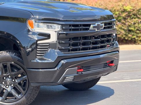 Used 2022 Chevrolet Silverado 1500 LT Trail Boss w/ LT Trail Boss Premium Package AWD/4WD image 6