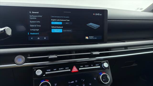 Used 2025 Hyundai Santa Cruz SEL FWD image 33