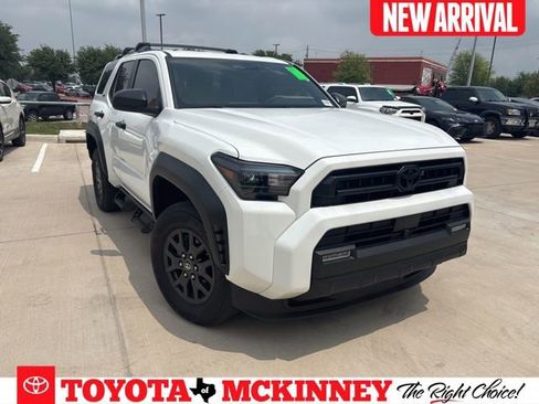 Used 2025 Toyota 4Runner SR5 AWD/4WD image 1