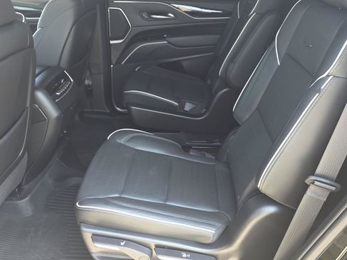 Certified 2023 Cadillac Escalade Sport RWD image 26