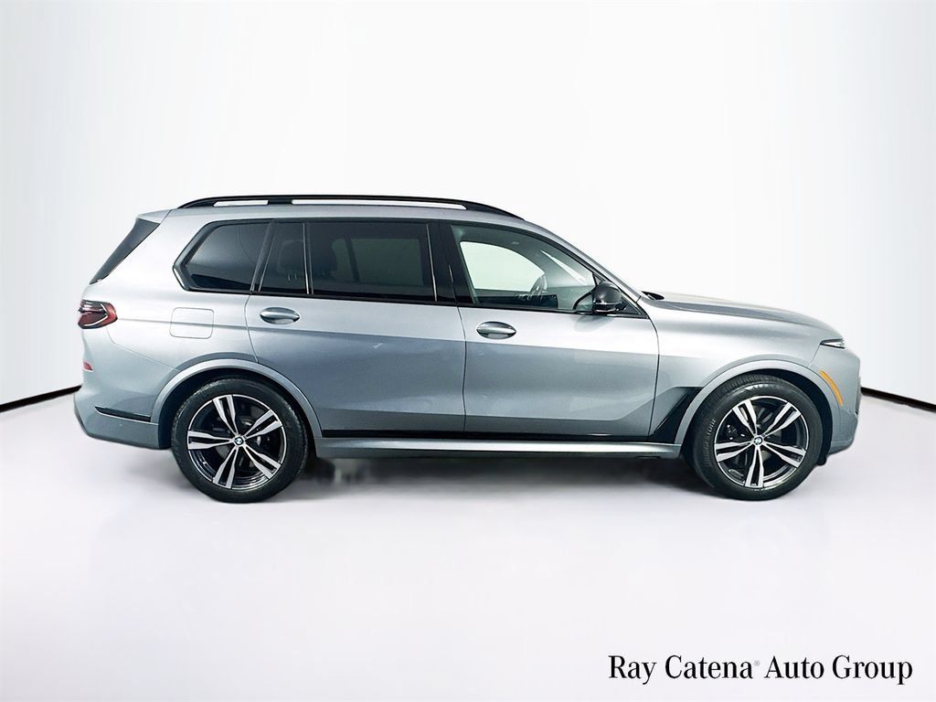 Used 2024 BMW X7 M60i w/ Executive Package AWD/4WD image 8