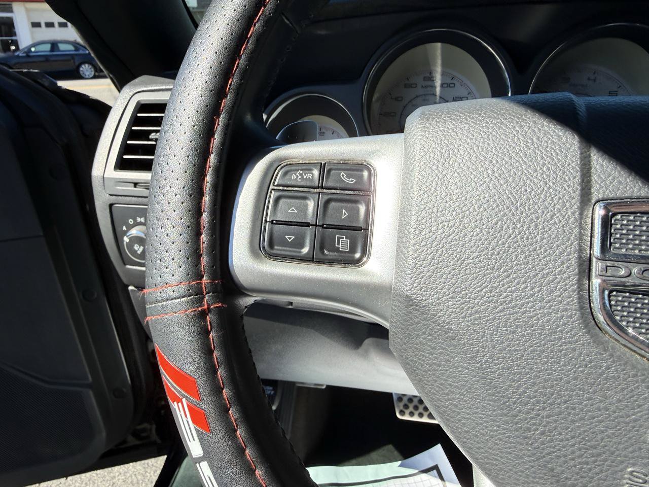 Used 2014 Dodge Challenger R/T RWD image 15