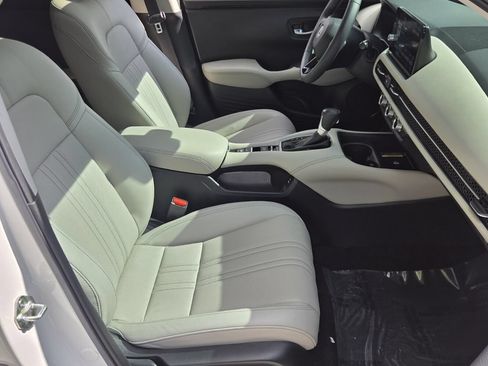 Certified 2024 Honda HR-V EX-L image 16