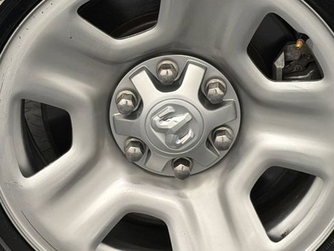 Used 2019 RAM 1500 Tradesman AWD/4WD image 5