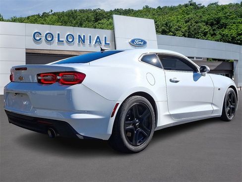 Used 2024 Chevrolet Camaro LT image 6