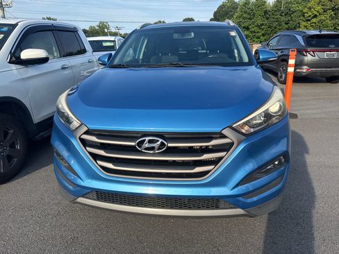 Used 2016 Hyundai Tucson Sport FWD image 3