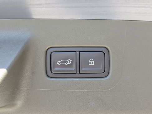 Used 2025 Hyundai Santa Fe Calligraphy AWD/4WD image 14