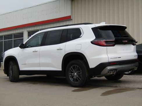 New 2026 GMC Acadia Elevation AWD/4WD image 10