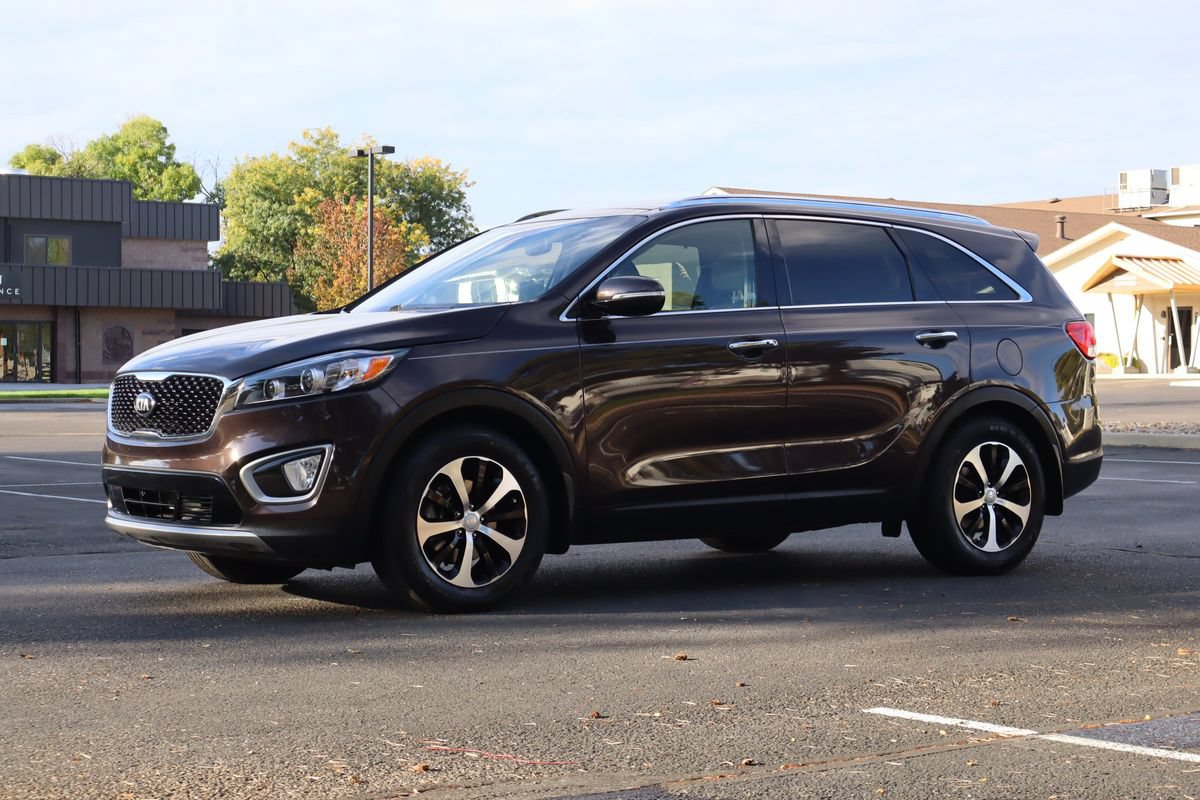 Used 2018 Kia Sorento EX w/ EX Advanced Touring Package FWD image 11