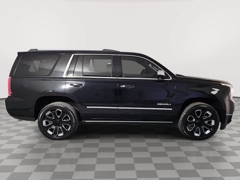 Used 2019 GMC Yukon Denali w/ Denali Ultimate Package RWD image 9