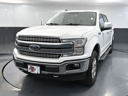 Used 2019 Ford F150 Lariat w/ Equipment Group 502A Luxury image 12