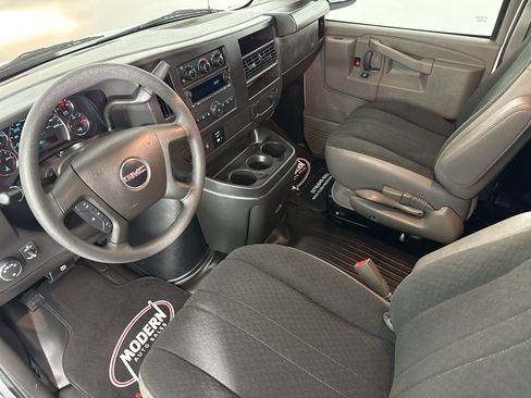 Used 2025 GMC Savana 2500 w/ Driver Convenience Package RWD image 18