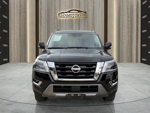 Used 2021 Nissan Armada SV w/ SV Appearance Package image 2