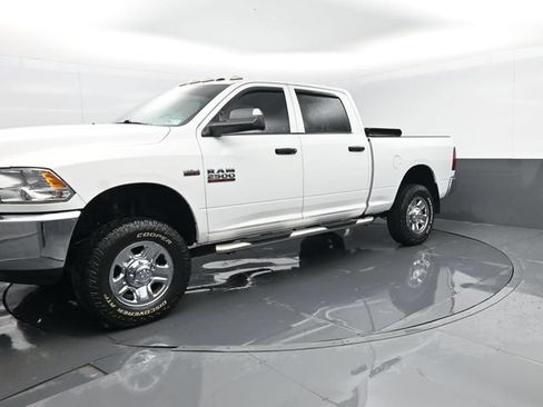 Used 2018 RAM 2500 Tradesman w/ Chrome Appearance Group AWD/4WD image 2