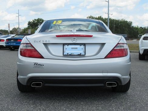 Used 2013 Mercedes-Benz SLK 350 image 6