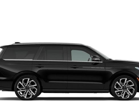 New 2026 Lincoln Navigator Black Label AWD/4WD image 5