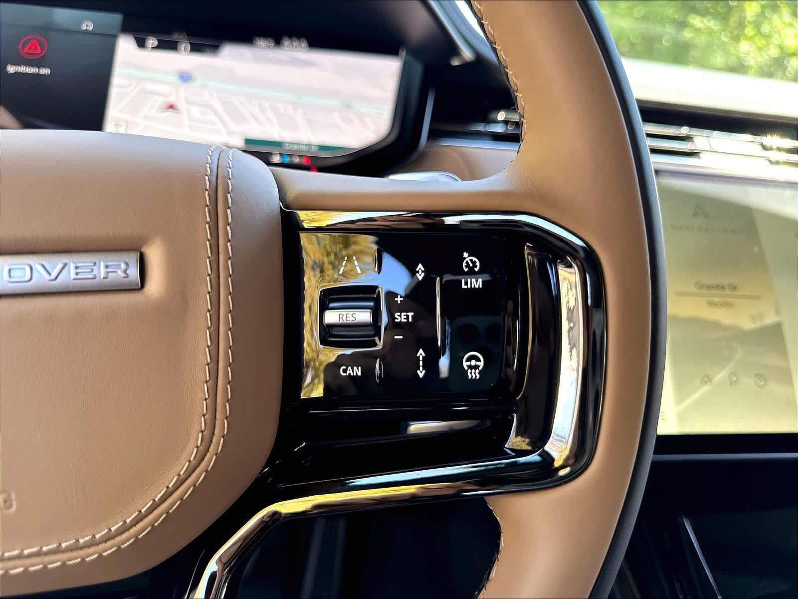 New 2026 Land Rover Range Rover Sport Dynamic SE AWD/4WD image 18