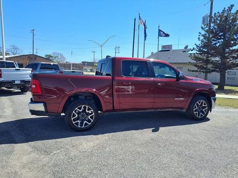 Used 2025 RAM 1500 Laramie image 19
