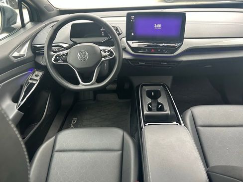 Used 2024 Volkswagen ID.4 S image 9