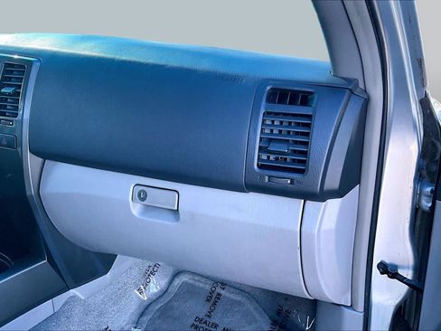 Used 2006 Toyota 4Runner SR5 RWD image 18