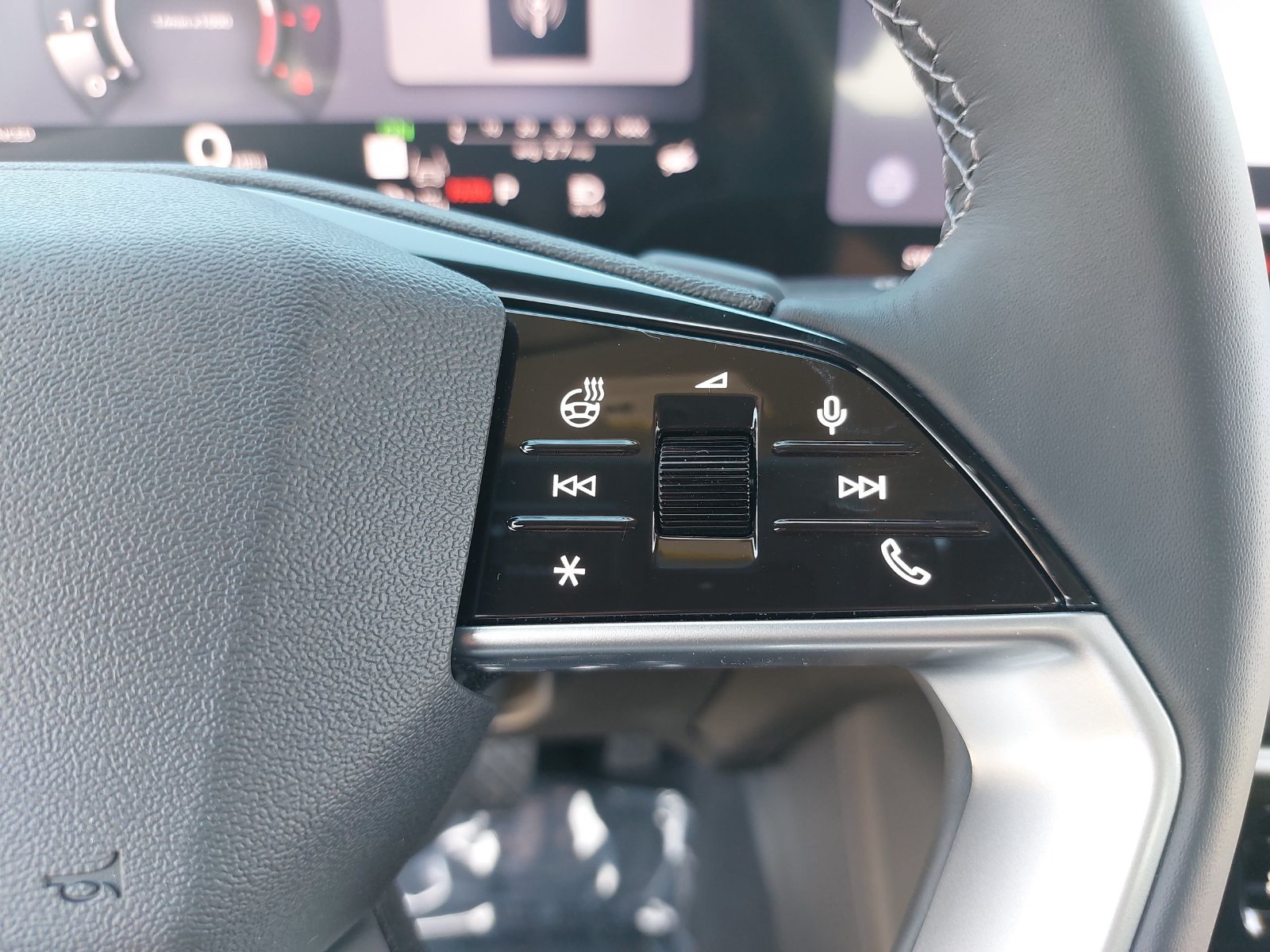 New 2026 Audi Q5 Premium Plus AWD/4WD image 18