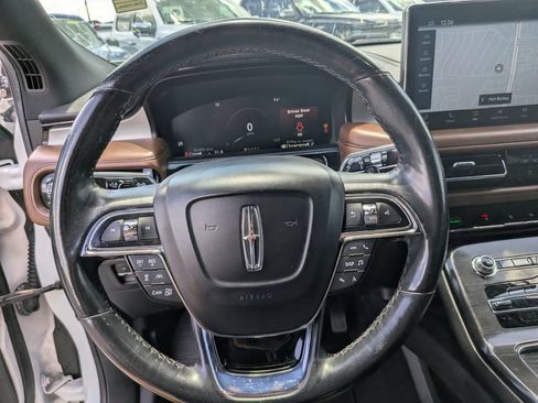 Used 2021 Lincoln Nautilus Reserve w/ Equipment Group 201A AWD/4WD image 25