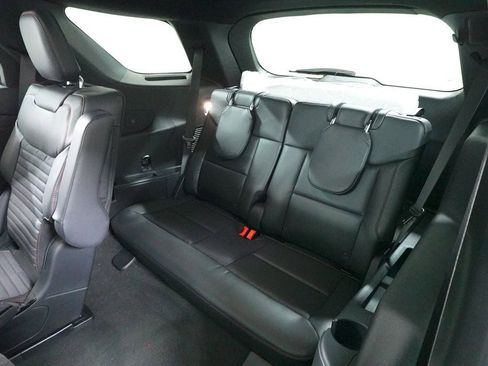 Used 2026 Ford Explorer ST-Line w/ ST-Line Street Pack image 28