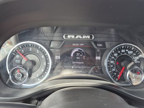 Used 2024 RAM 1500 Laramie AWD/4WD image 13