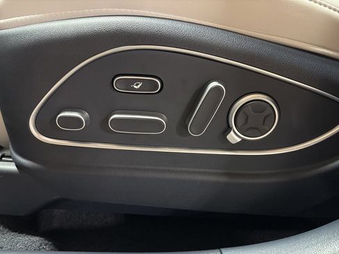 Certified 2026 Hyundai Palisade Calligraphy AWD/4WD image 12