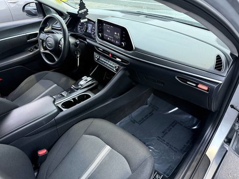 Used 2021 Hyundai Sonata SE image 18
