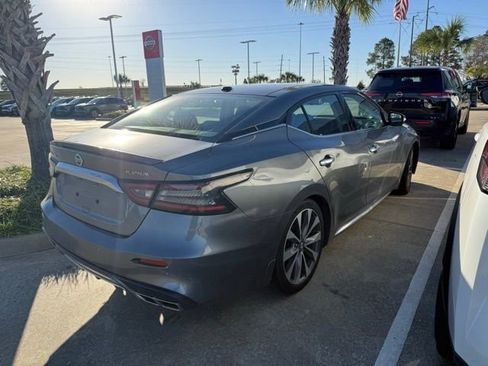 Used 2021 Nissan Maxima Platinum w/ Sport Mat Group image 3