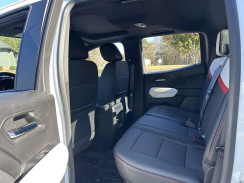 Used 2024 GMC Canyon AT4X image 43