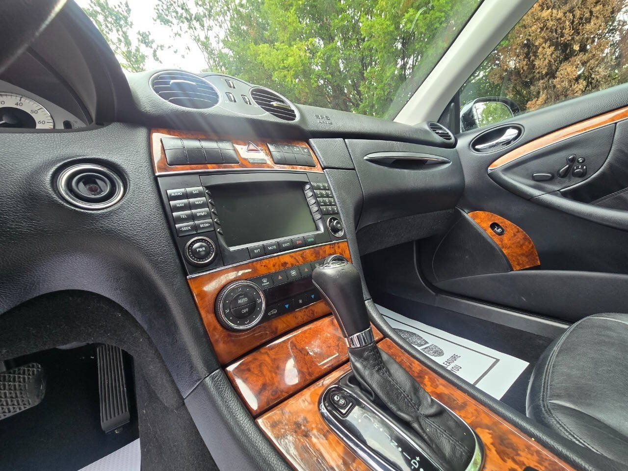 Used 2006 Mercedes-Benz CLK 500 Cabriolet image 21