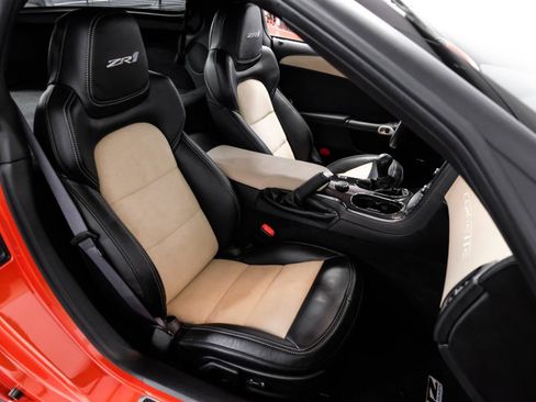 Used 2012 Chevrolet Corvette ZR1 w/ 3ZR Preferred Equipment Group RWD image 39
