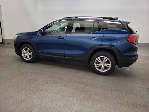 Used 2020 GMC Terrain SLE w/ Driver Convenience Package AWD/4WD image 3