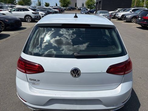 Used 2021 Volkswagen Golf 4-Door FWD image 14