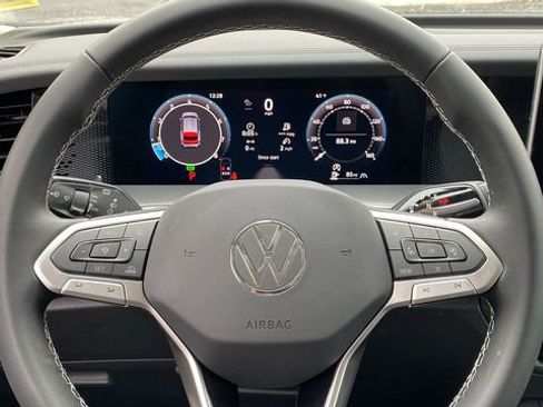 New 2026 Volkswagen Tiguan S AWD/4WD image 14