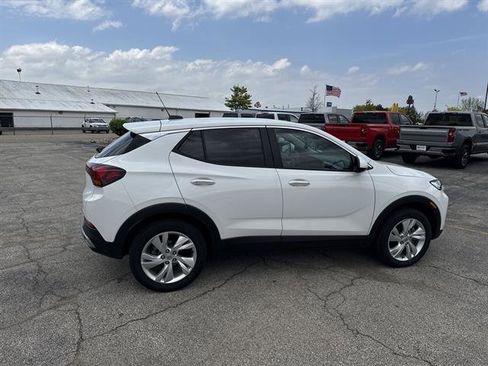 Used 2024 Buick Encore GX Preferred AWD/4WD image 28