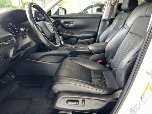 Used 2023 Honda HR-V EX-L image 14